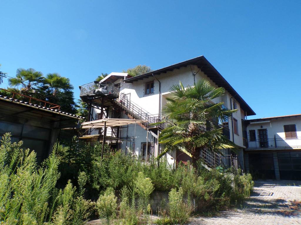 Villa a Brebbia in Via Michelangelo Buonarroti - Foto 4