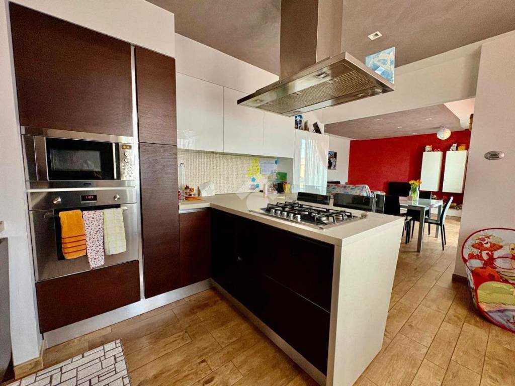 Appartamento a Calcinate in Via Carlo Casalegno, 99 - Foto 3