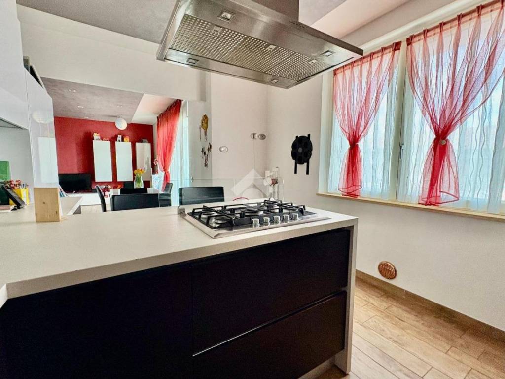 Appartamento a Calcinate in Via Carlo Casalegno, 99 - Foto 4