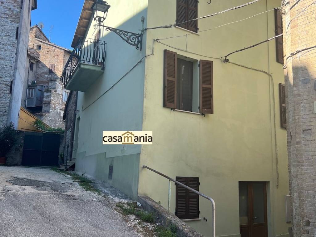 Casa indipendente a Pergola in Via Castelfidardo, 33 - Foto 2