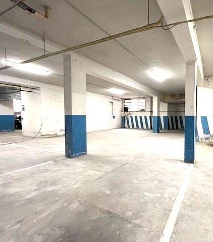 Box / garage a Cagliari in Via Torquato Tasso - Foto 2