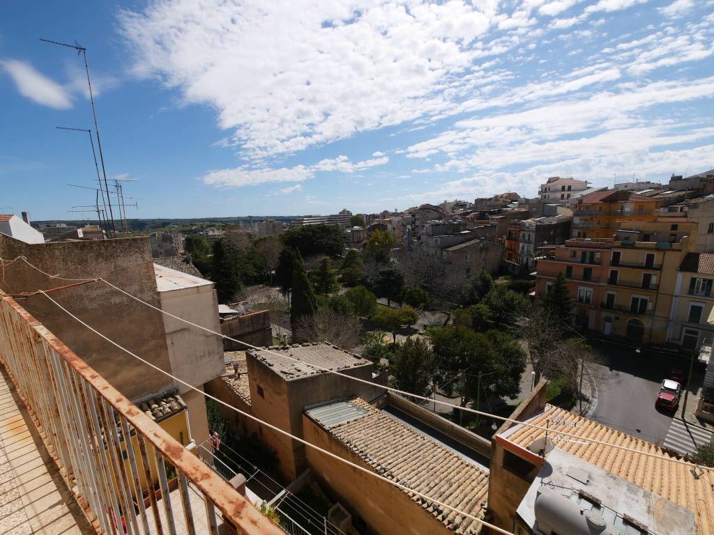 Appartamento a Ragusa in Via Santissimo Salvatore, 204 - Foto 4