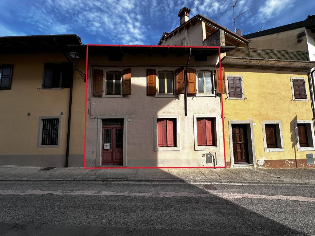 Casa indipendente a Cividale del friuli in Via Borgo San Domenico, 40 - Foto 2