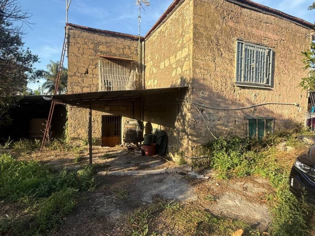 Villa a Somma vesuviana in Via Sant'Anna - Foto 4