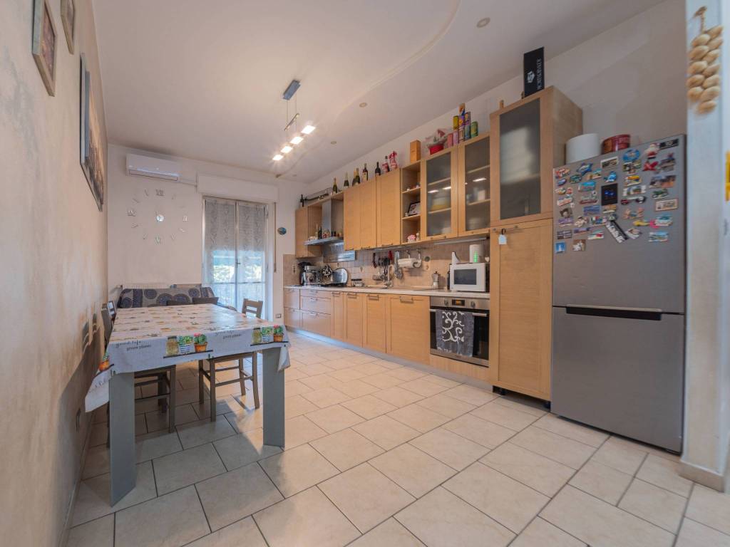 Appartamento a Asti in Strada Praia - Foto 2