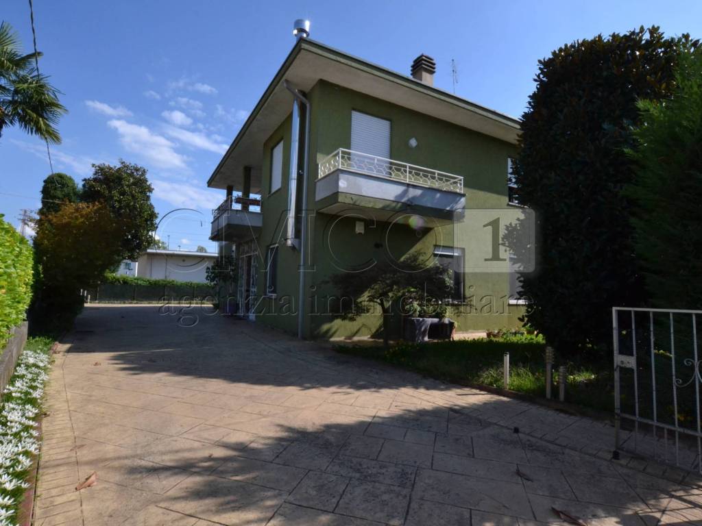 Villa a Grisignano di zocco in Via Zanella, 6 - Foto 2
