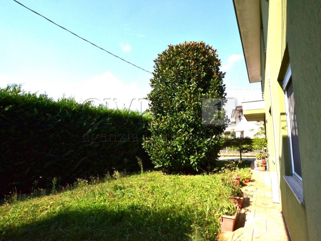 Villa a Grisignano di zocco in Via Zanella, 6 - Foto 3