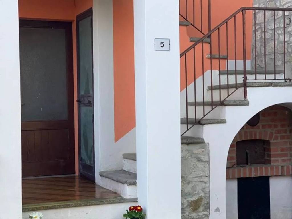 Villa a Bobbio in Via Roma No Number - Foto 5