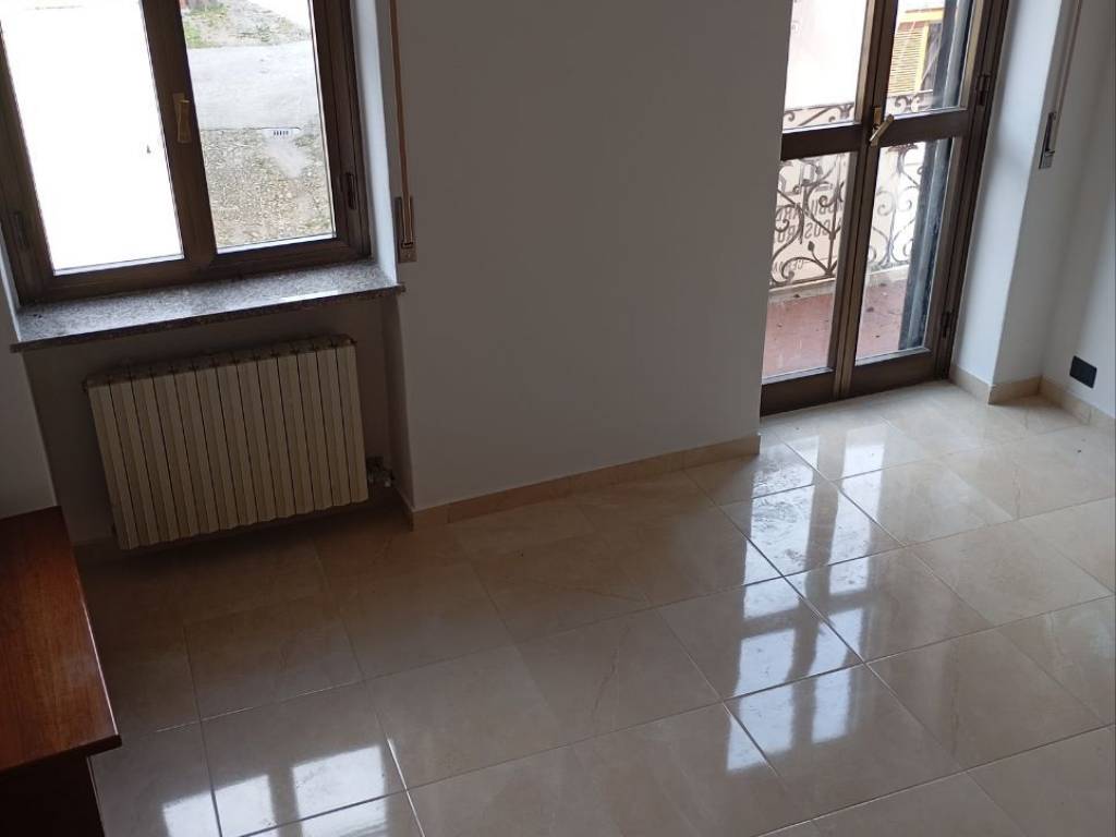 Appartamento a Cerano in Via Castello - Foto 4