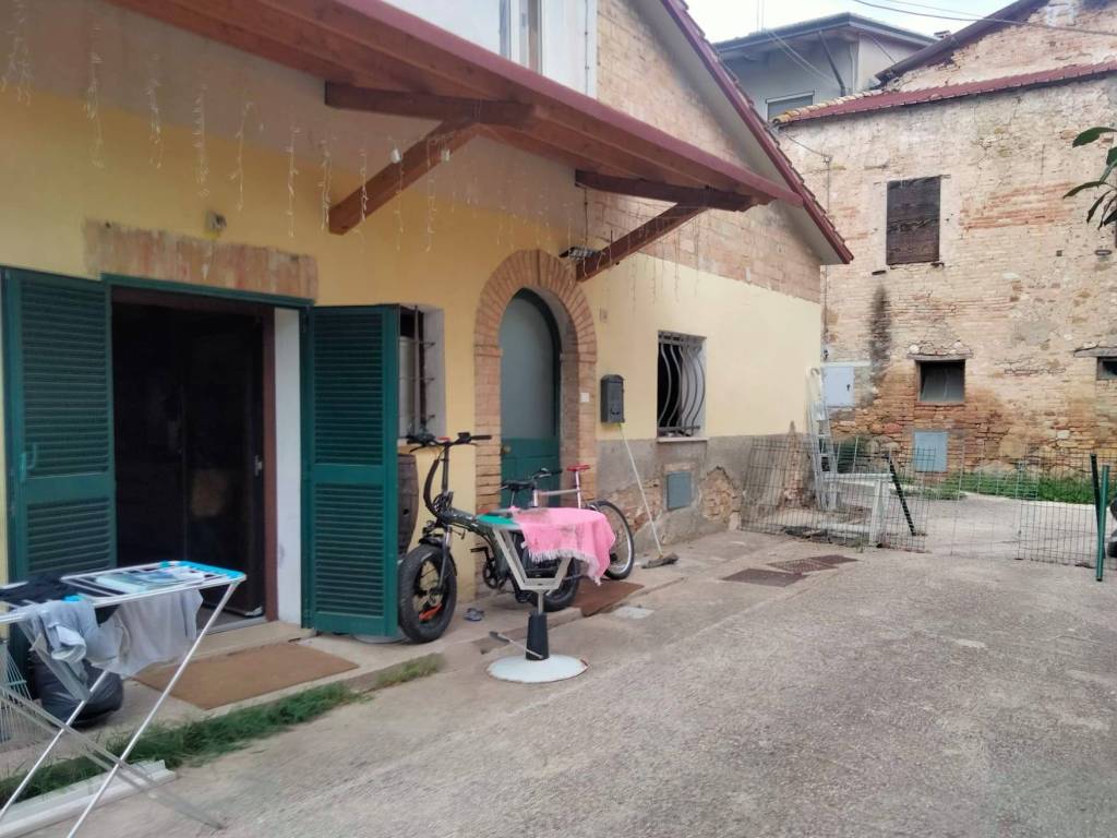 Villa a Assisi in Via San Petrignano - Foto 2