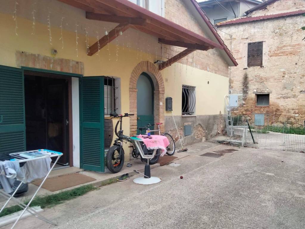 Villa a Assisi in Via San Petrignano - Foto 4
