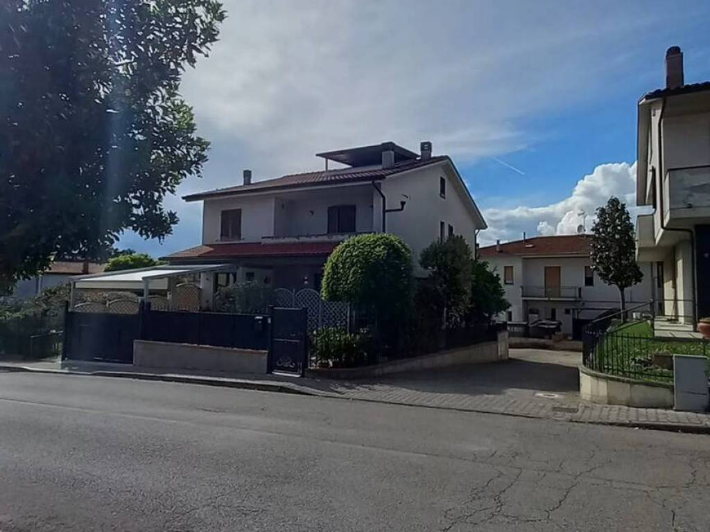Appartamento a Castiglion fiorentino - Foto 3