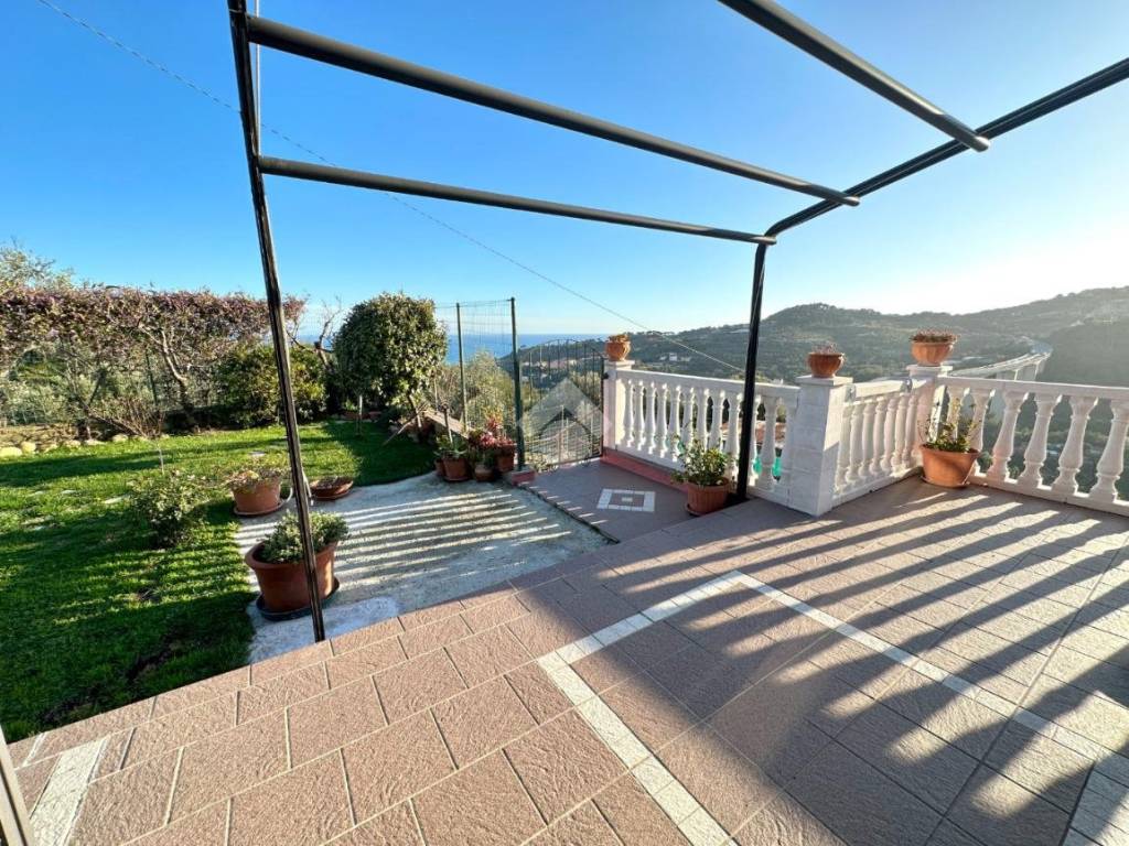 Villa a Civezza in Strada Loxi, 9 - Foto 3