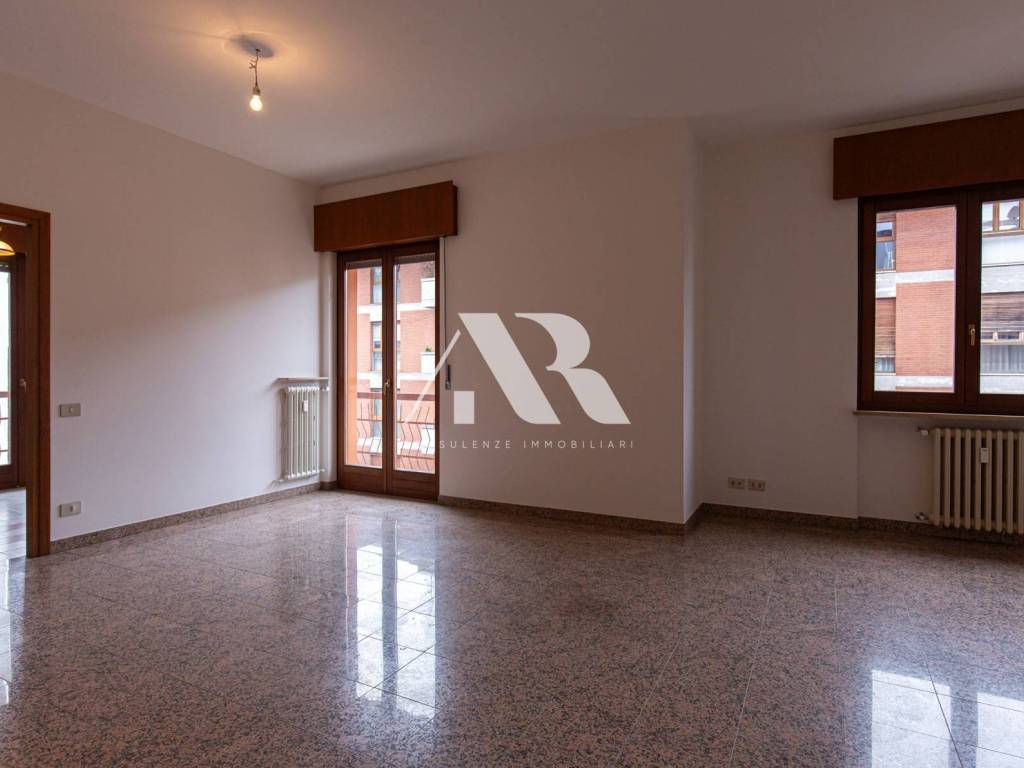 Appartamento a Verona in Via Amerigo Vespucci, 2 - Foto 2