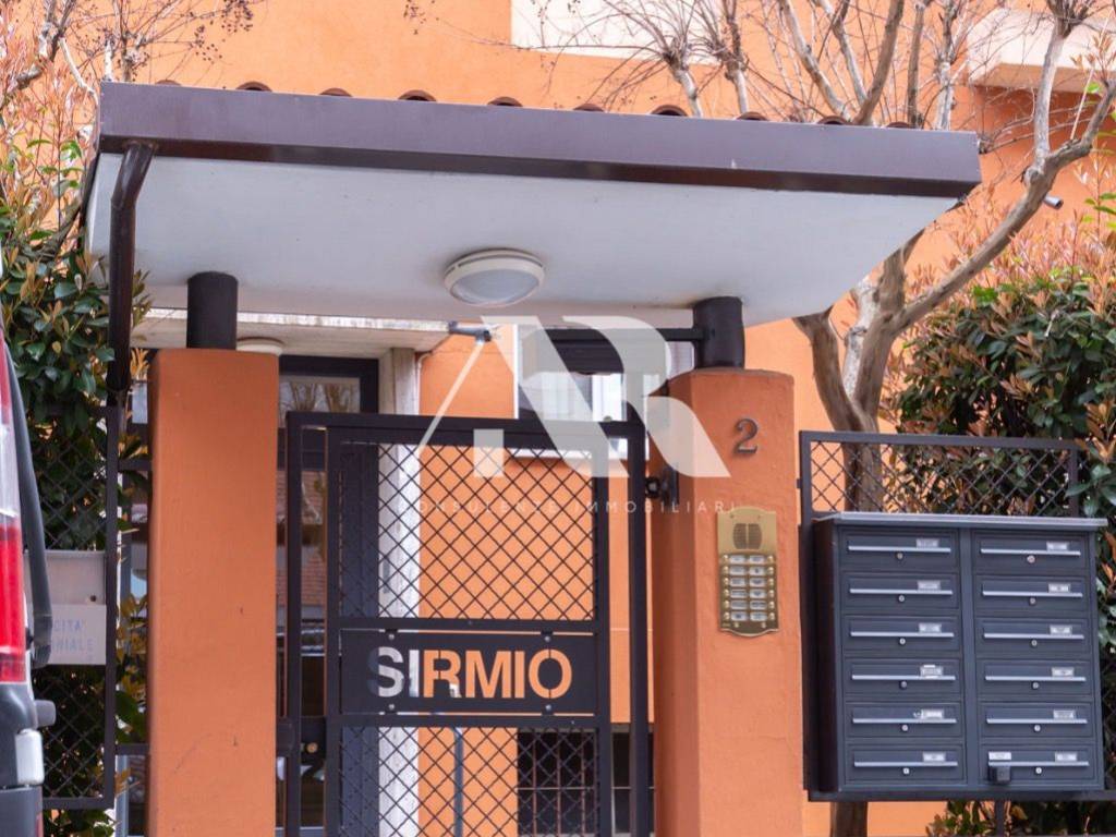 Appartamento a Verona in Via Amerigo Vespucci, 2 - Foto 5