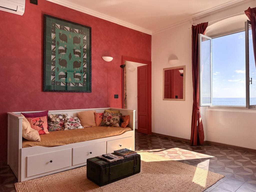 Appartamento a Bogliasco in Via Emanuele Pontiroli, 29 - Foto 2