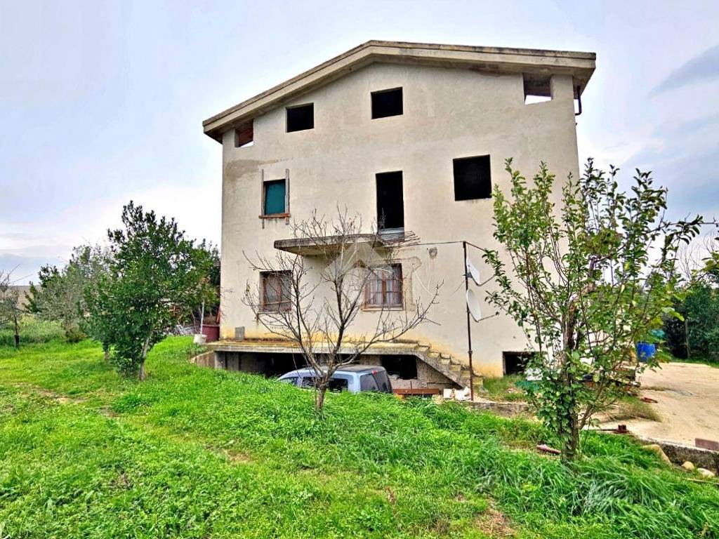 Palazzo / stabile a Saludecio in VIA roma - Foto 4