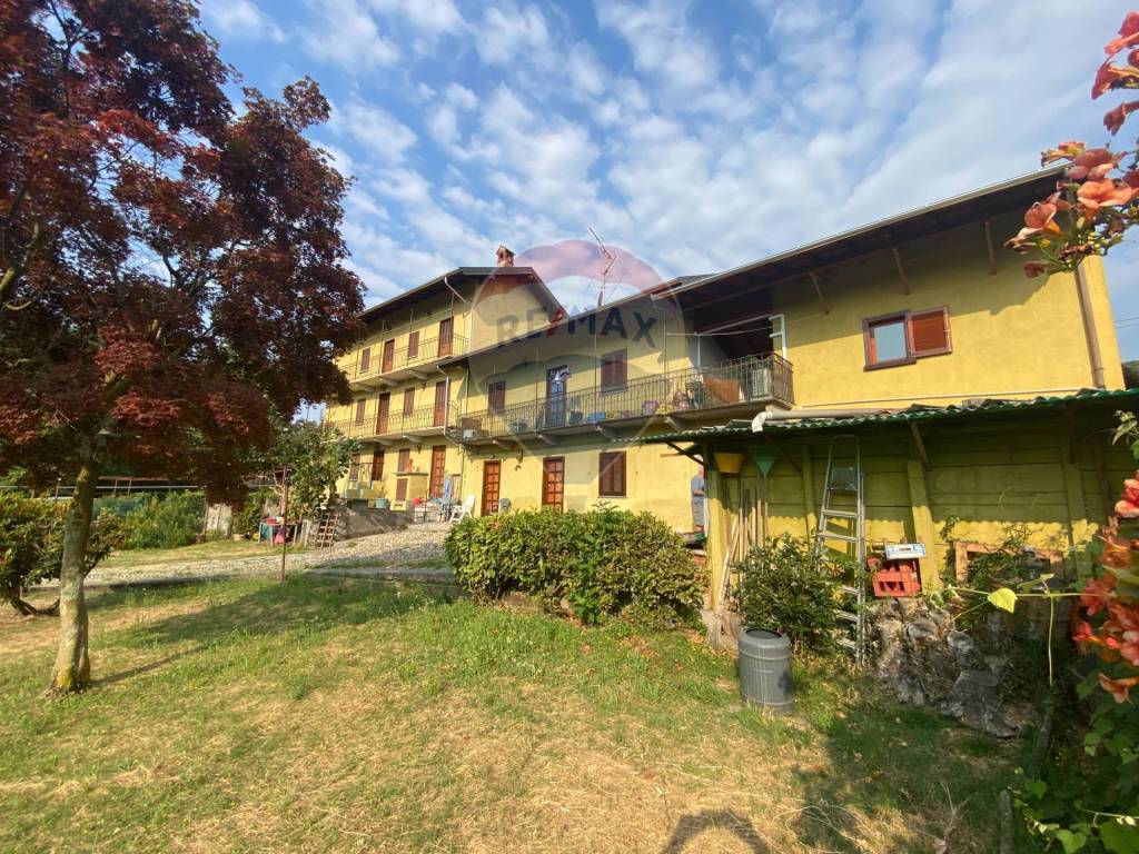 Casa indipendente a Meina in via Basilio Silvera, 1 - Foto 3