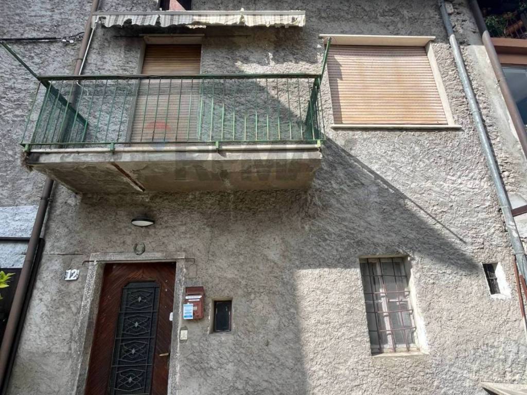 Appartamento a Cuveglio in per Arcumeggia - Foto 2