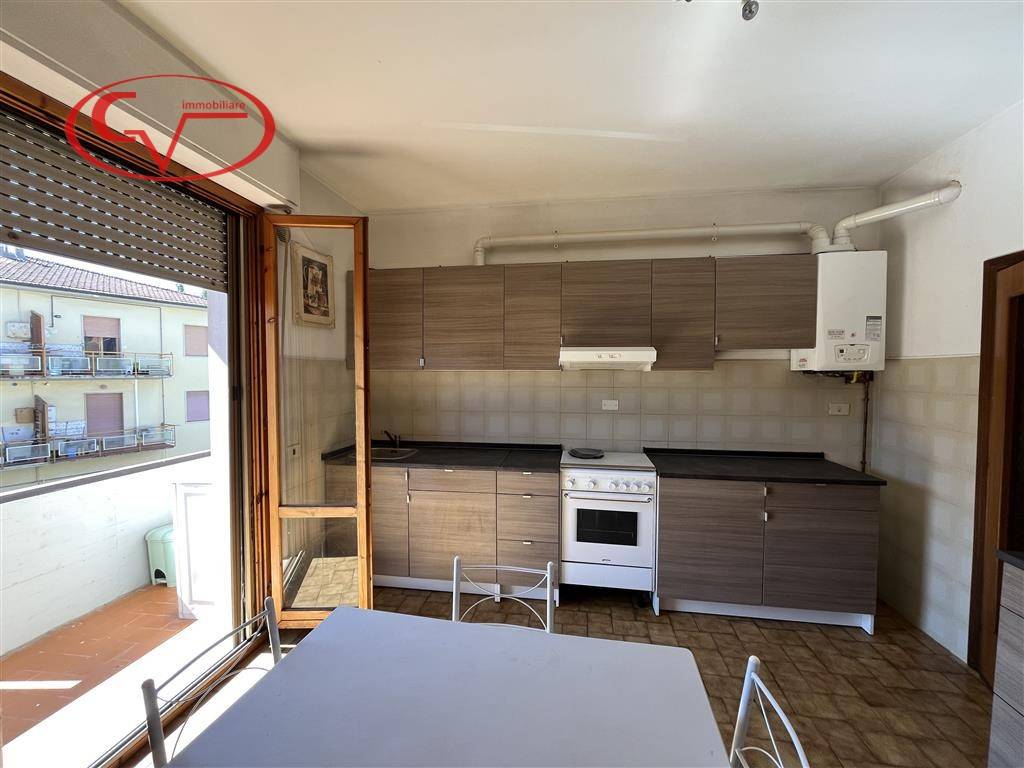 Appartamento a Terranuova bracciolini in Viale Europa - Foto 2