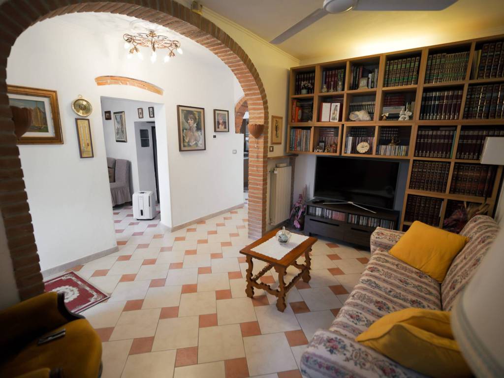 Casa indipendente a Pistoia in Via di Salceto, 22 - Foto 5