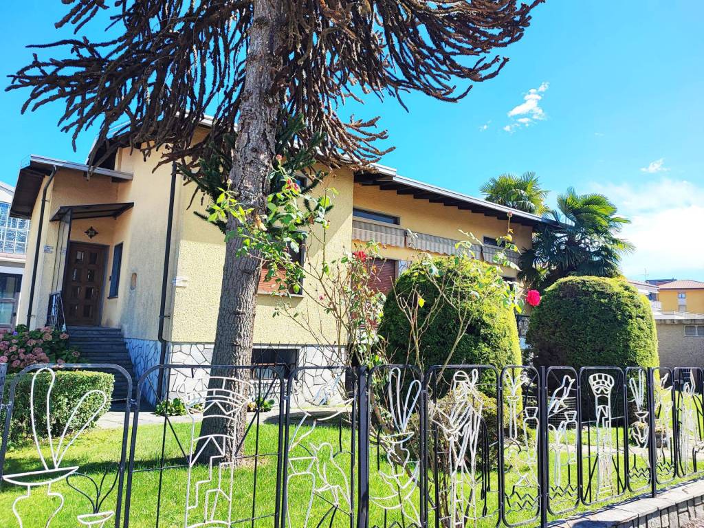 Villa a Briga novarese in Via Cesare Battisti, 85 - Foto 4