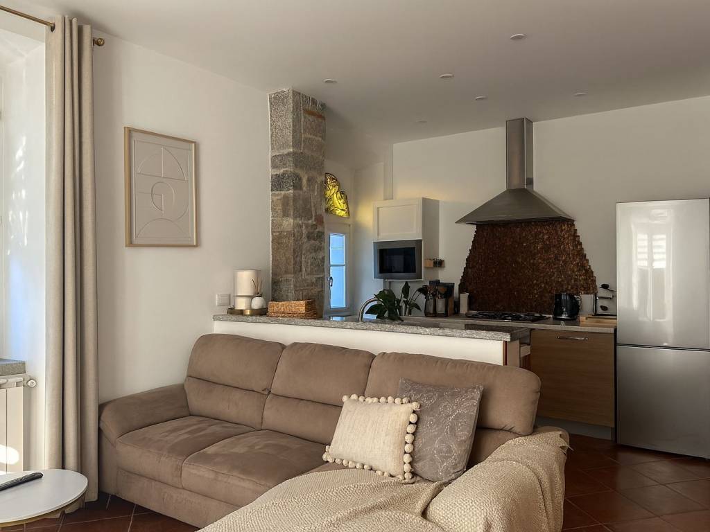 Appartamento a Arona in Via dei Partigiani - Foto 2