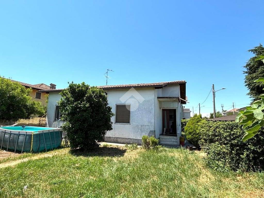 Villa a Castrezzato in via Pietro Pagani, 10 - Foto 4