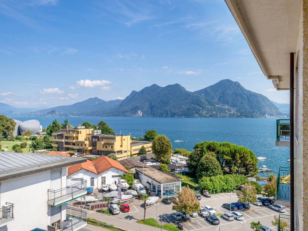 Appartamento a Verbania in Via Vittorio Veneto - Foto 4