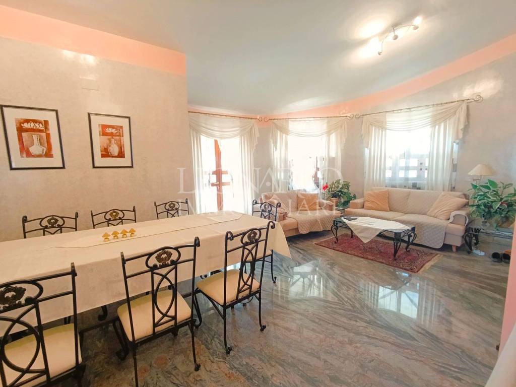 Palazzo / stabile a Castel volturno in Via Alghero - Foto 3
