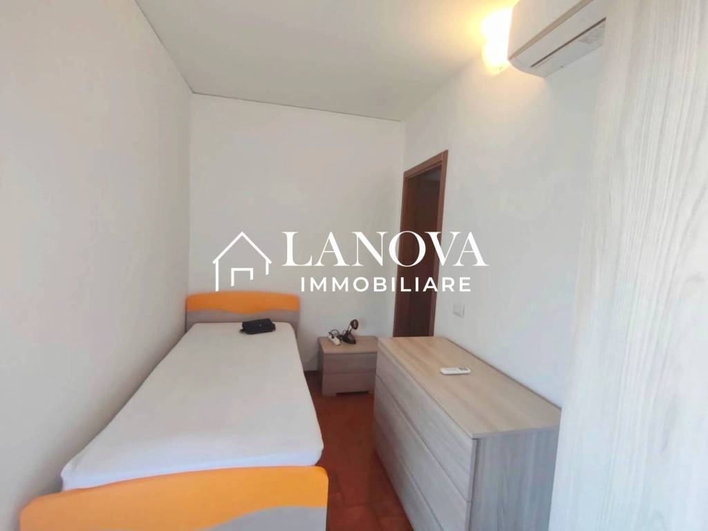 Appartamento a Verona in Via Bartolomeo Giuliari, 86 - Foto 4