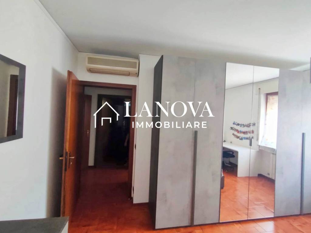 Appartamento a Verona in Via Bartolomeo Giuliari, 86 - Foto 5