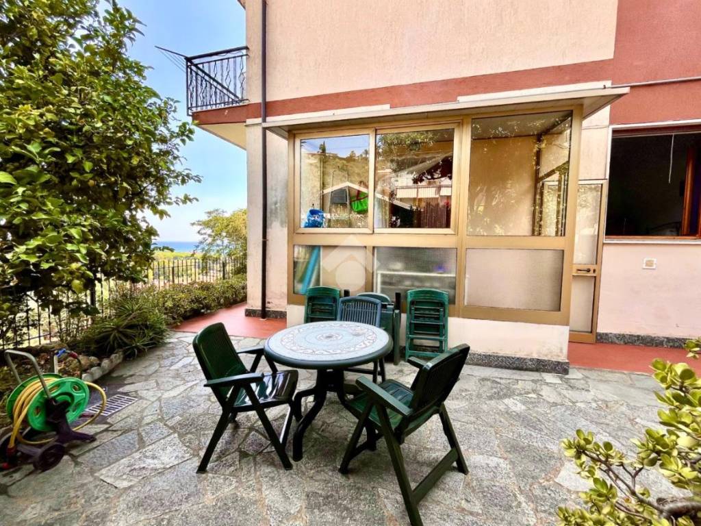 Appartamento a Albenga in Villaggio Iris - Foto 2