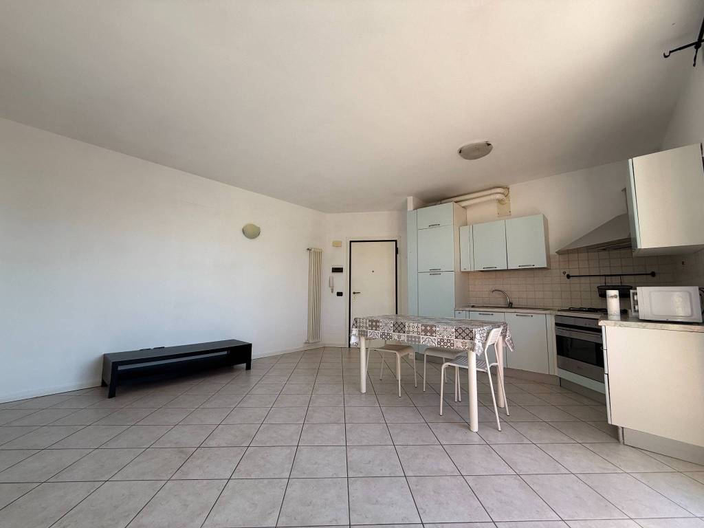 Appartamento a Riccione in Viale Cecco Angiolieri, 16 - Foto 4