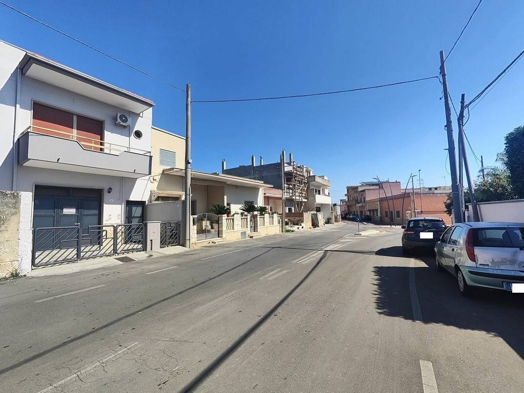 Casa indipendente a Taurisano in via Montegrappa, 44 - Foto 2