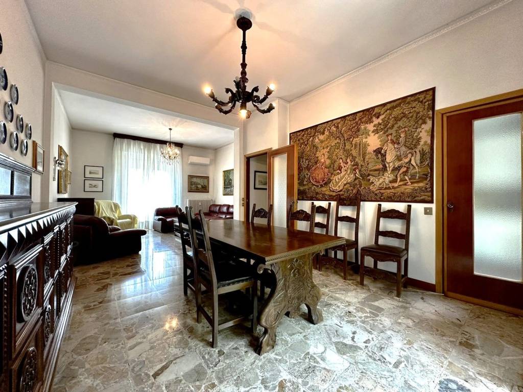 Appartamento a Piacenza in Via Filippo Grandi - Foto 3