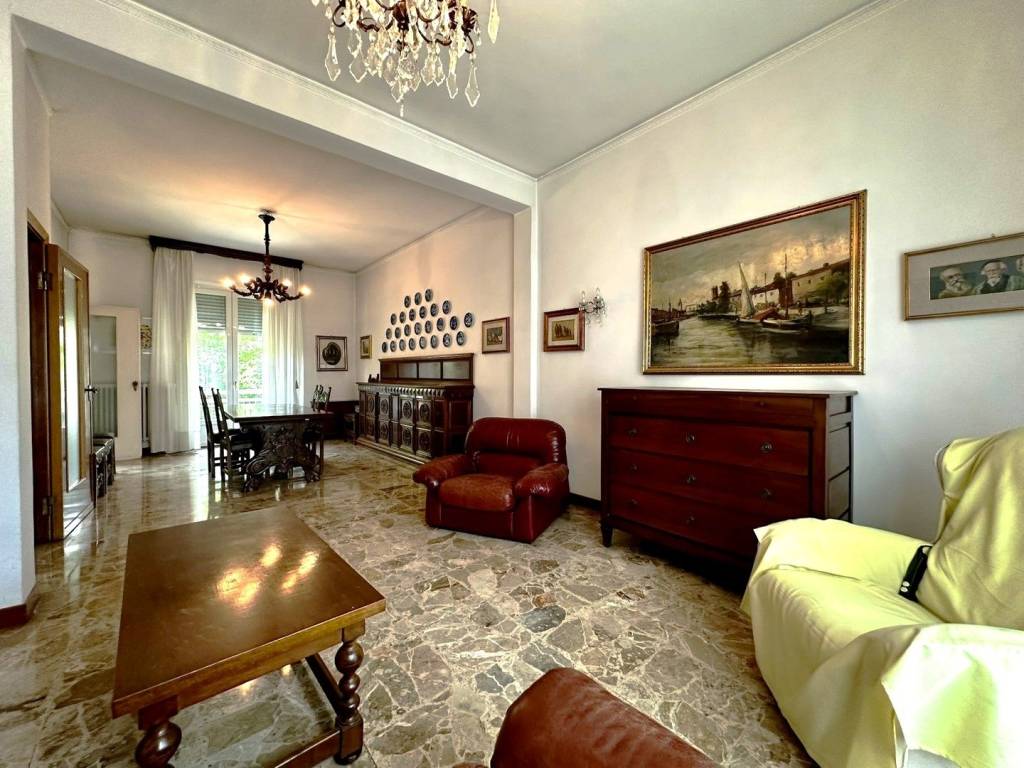 Appartamento a Piacenza in Via Filippo Grandi - Foto 4