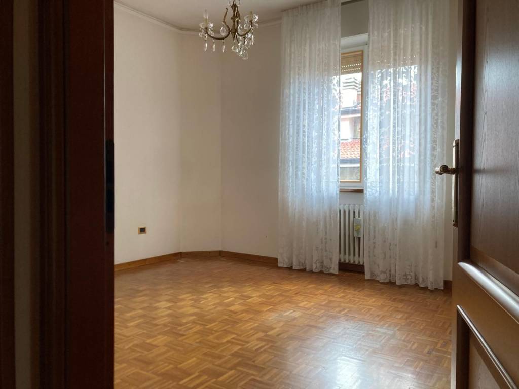 Appartamento a Mantova in Via Silvio Pellico - Foto 5