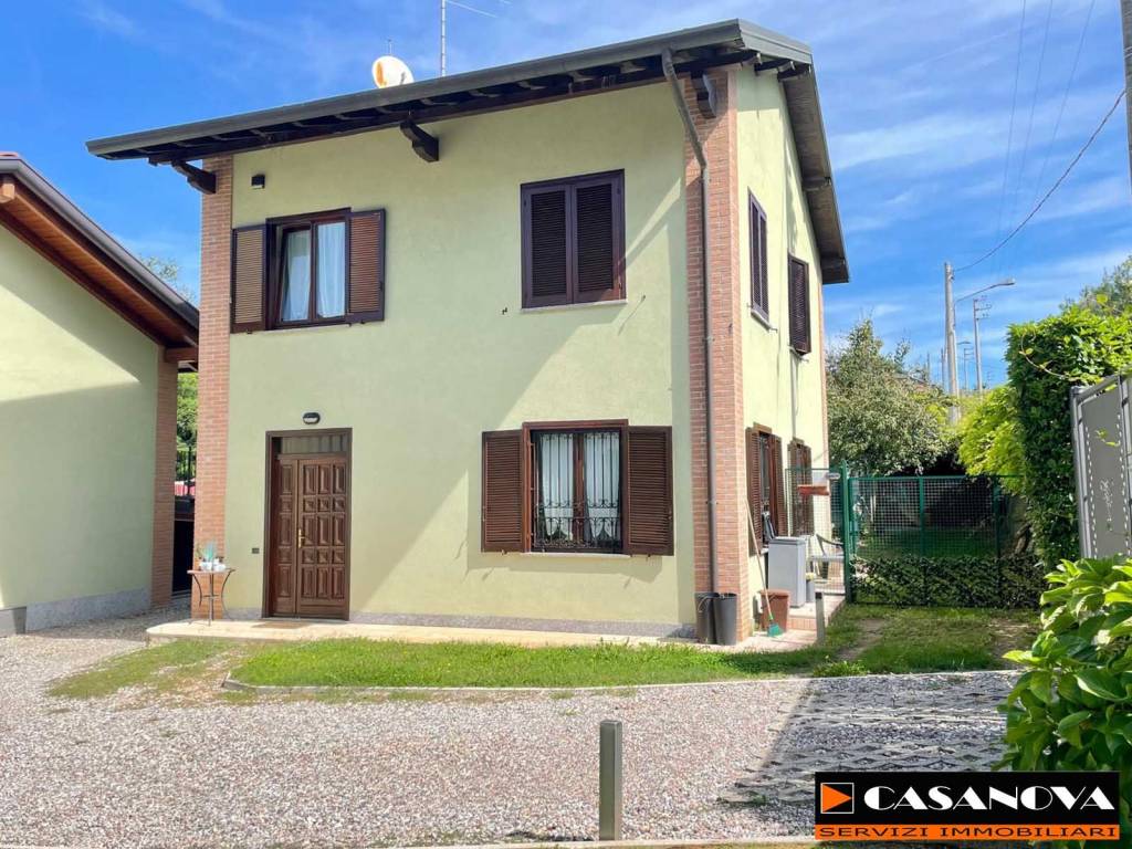 Villa a Castelnuovo bozzente - Foto 5
