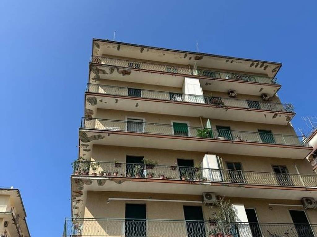 Appartamento a Salerno in Via Vincenzo Loria, 5 - Foto 4