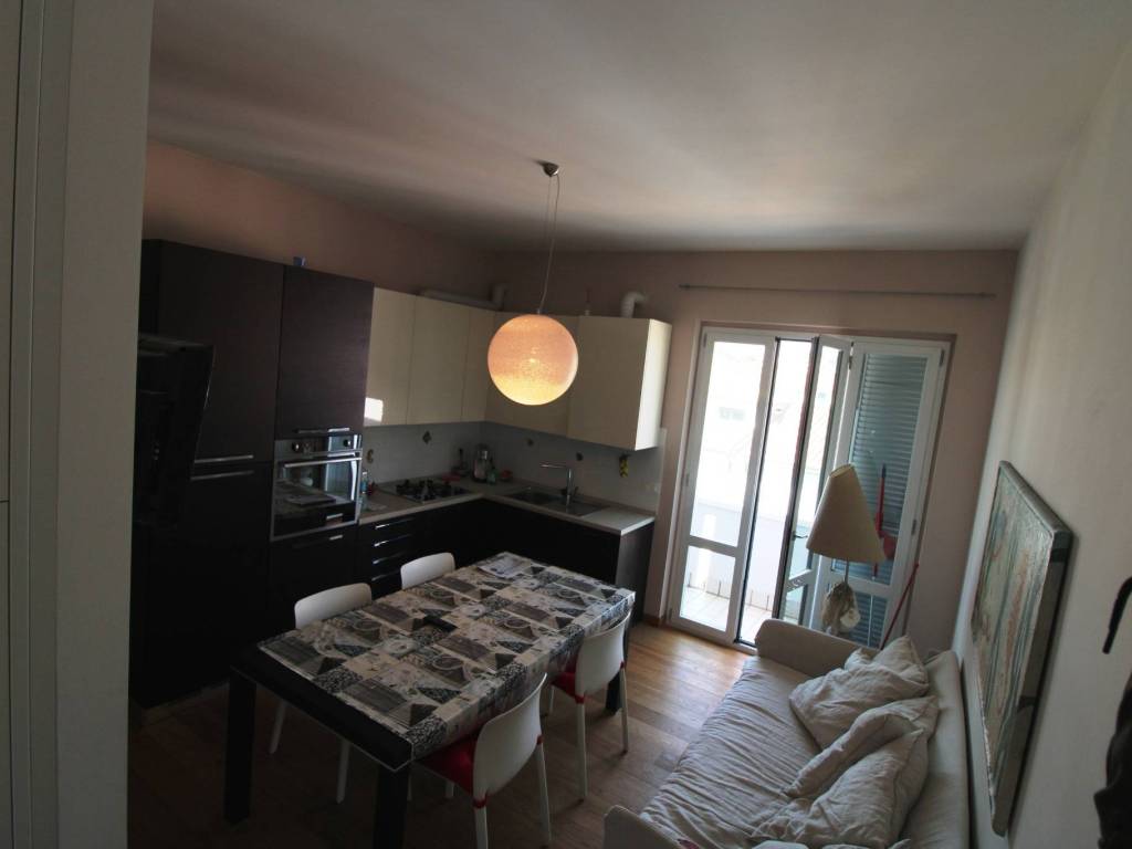 Appartamento a Civitanova marche in Via Regina Elena - Foto 5
