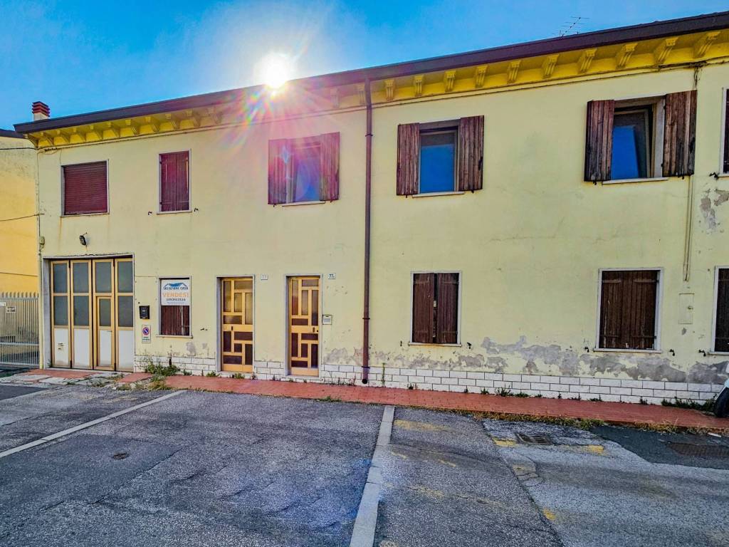 Appartamento a San giovanni lupatoto in Via Porto - Foto 3