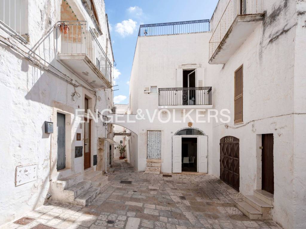 Casa indipendente a Ostuni in Via Pompeo Patrelli - Foto 2