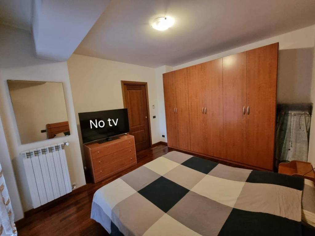 Appartamento a Novara in Via San Bernardino da Siena - Foto 5
