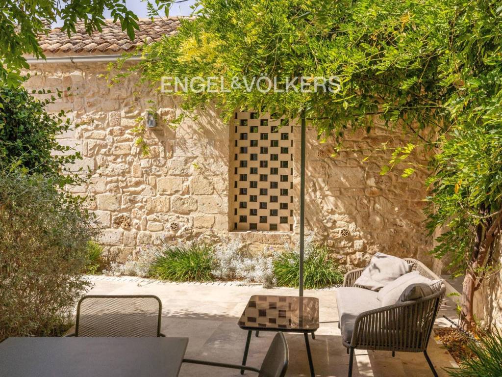 Casa indipendente a Zollino in Piazza Sant'Antonio, 2 - Foto 3