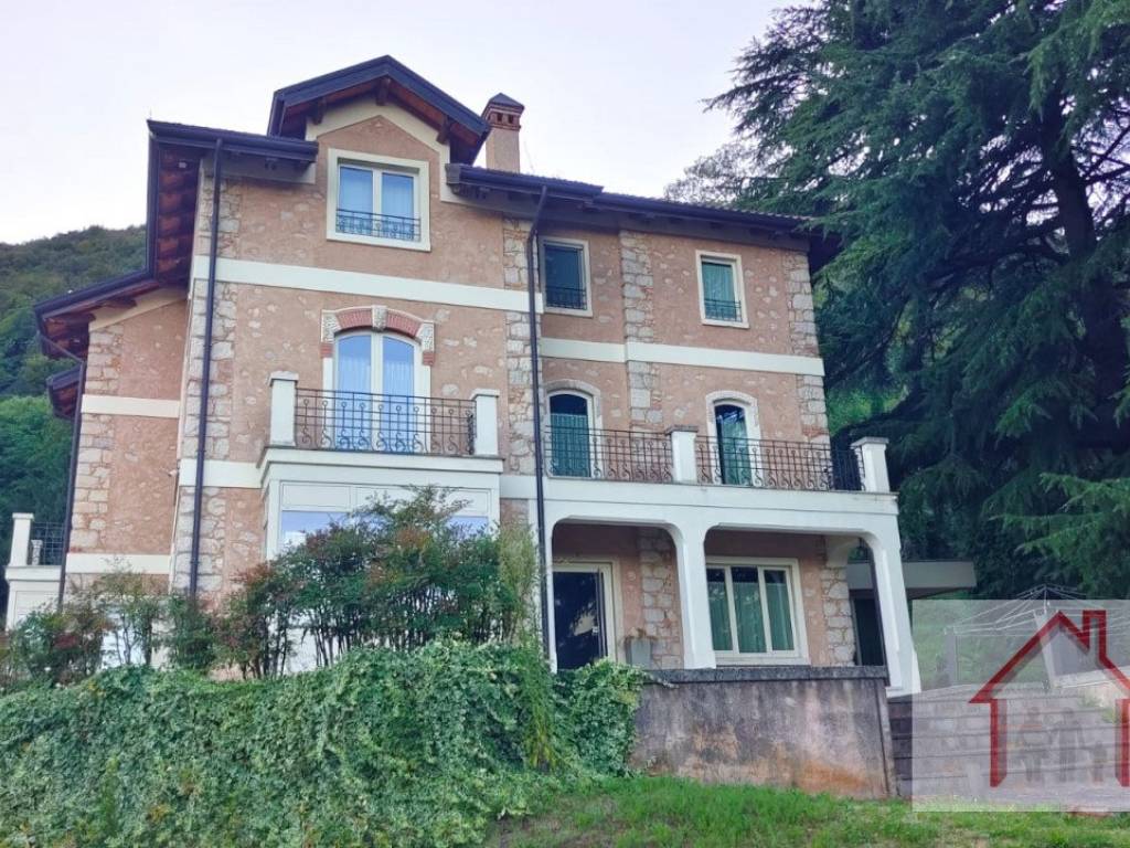 Villa a Piovene rocchette in Via Alessandro Rossi - Foto 3