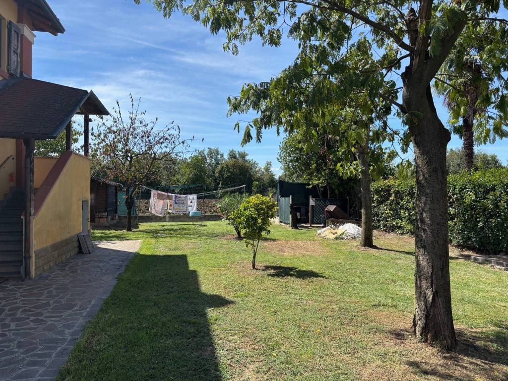 Palazzo / stabile a San lazzaro di savena in Via Mirandola di Sotto - Foto 2