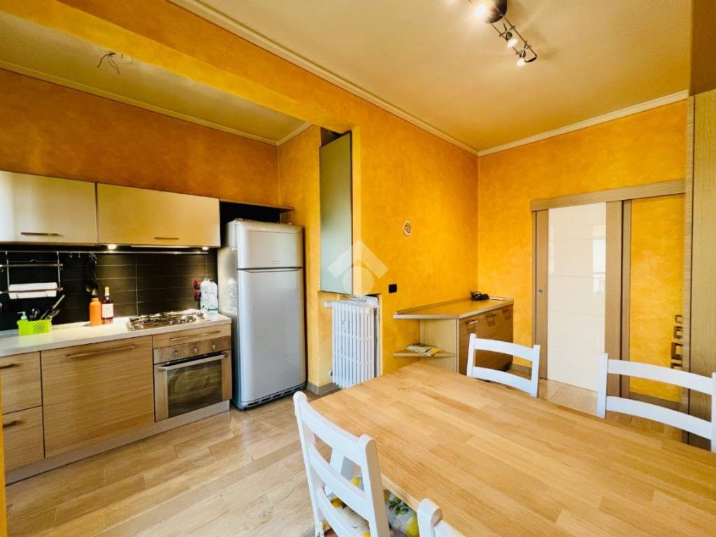 Appartamento a Mantova in Viale Brigata Mantova - Foto 3