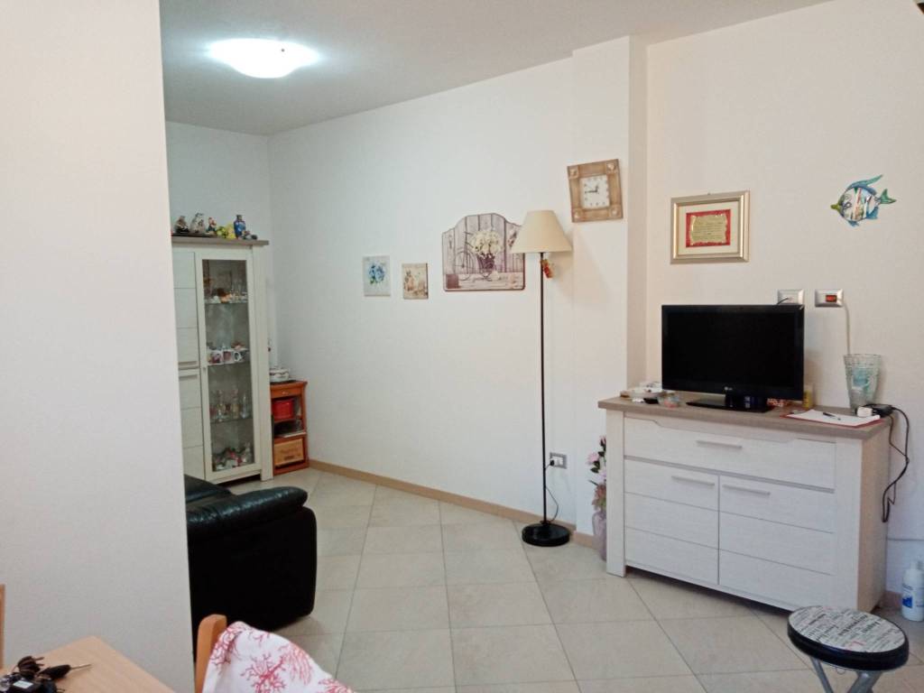 Appartamento a Quartucciu in Via Nazionale - Foto 4