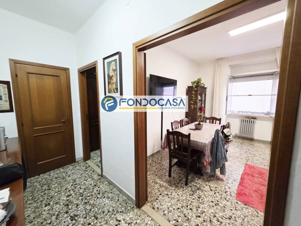 Appartamento a Brindisi in via lauro, 52 - Foto 4